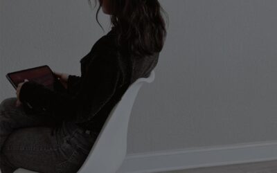 La voyance privée : comprendre l’importance d’une consultation individuelle et personnalisée